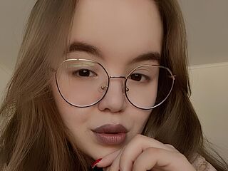 AnnetPovilain's Live web cam sex nude Profile Image